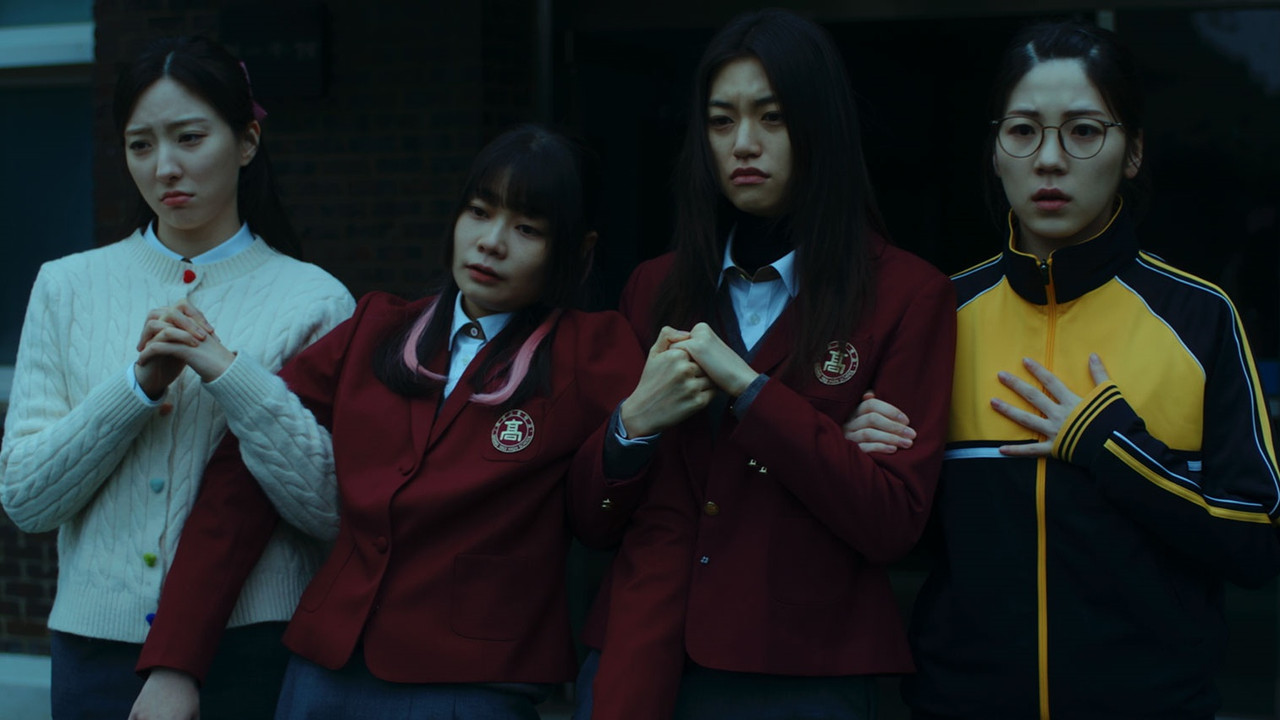 单细胞少女与学校怪谈:建校纪念日剧照