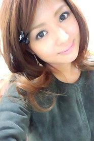 次原佳奈